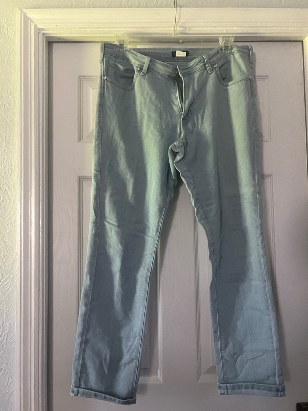 VENUS Women's Straight Leg Jeans - Light Blue